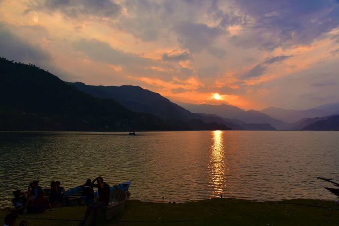 monsoon_over_lake_of_pokhara.jpg