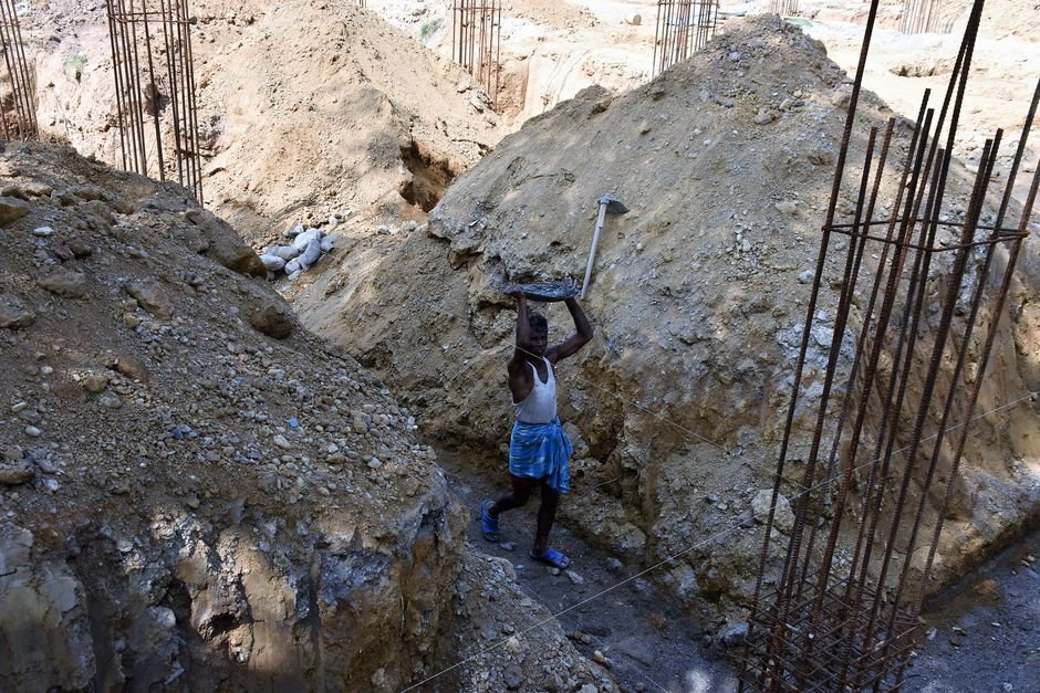 Concreting the new Hospital, Ratnanagar